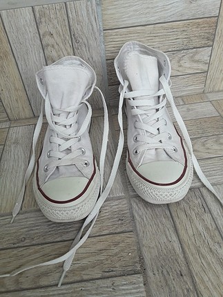 beya converse