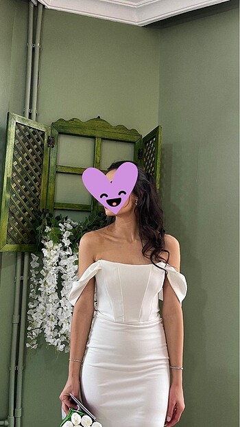 Zara Bir saat giyilmiş nikah elbisesi
