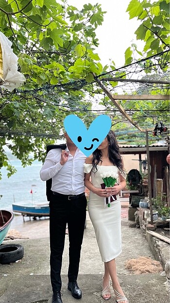 Bir saat giyilmiş nikah elbisesi