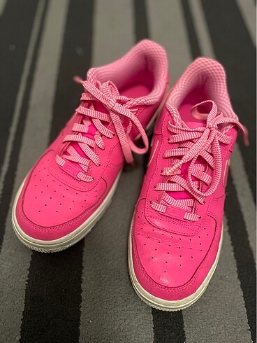 Nike Nike Air Force 38.5