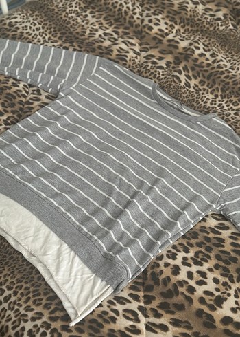 Gri Çizgili Uzun Kollu Hamile Tişörtü - Görsel 2