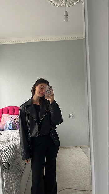 s Beden siyah Renk Zara deri ceket