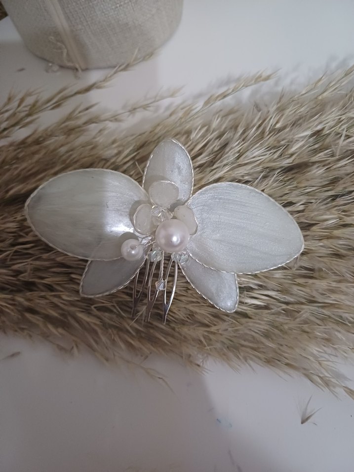 İnci Detaylı Beyaz Saç Tokası - Görsel 2