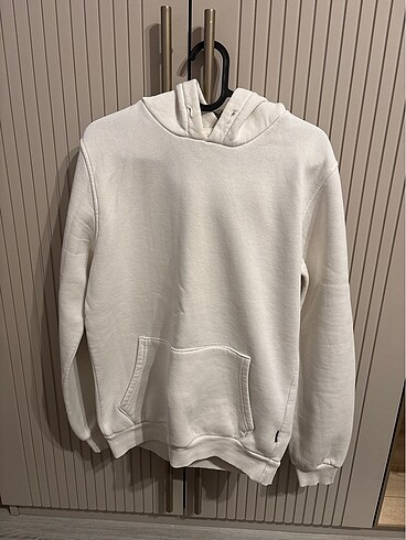 Kapüşonlu sweatshirt