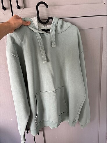 Kapüşonlu sweatshirt