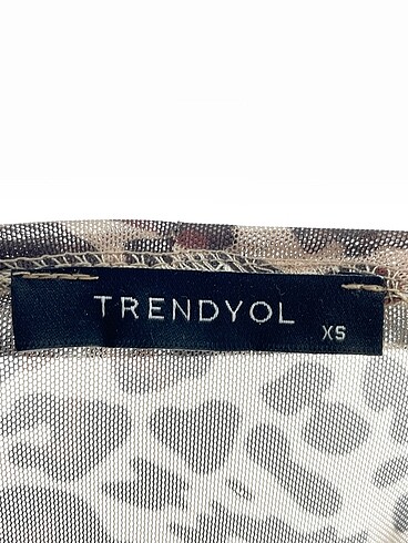 xs Beden çeşitli Renk Trendyol & Milla Bluz %70 İndirimli.