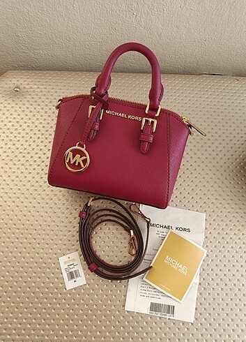 Michael Kors orjinal mini ciara xs model