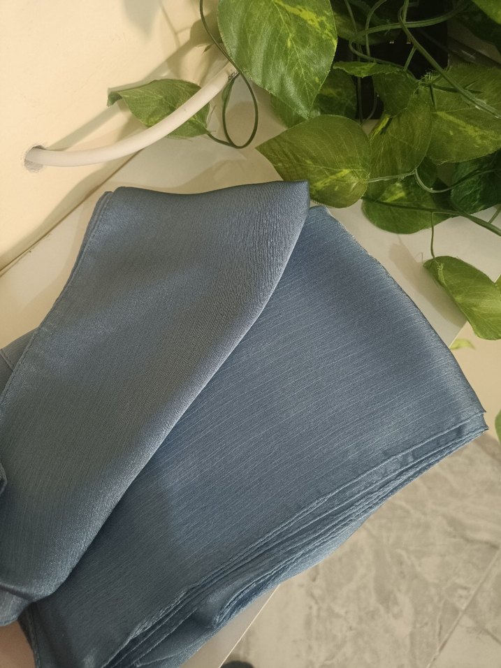 Mavi Dökümlü Kadın janjan Şal - Görsel 2