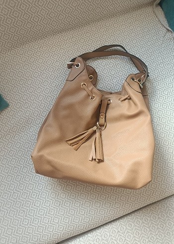 Massimo Dutti Bej Deri Püsküllü Kadın Çanta
