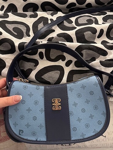 Pierre Cardin Askılı Çanta