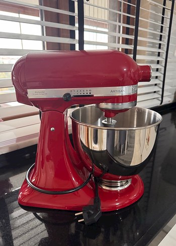 Kırmızı Parlak Artisan Mutfak Mikseri - Görsel 2