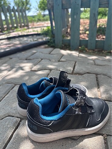Orijinal adidas