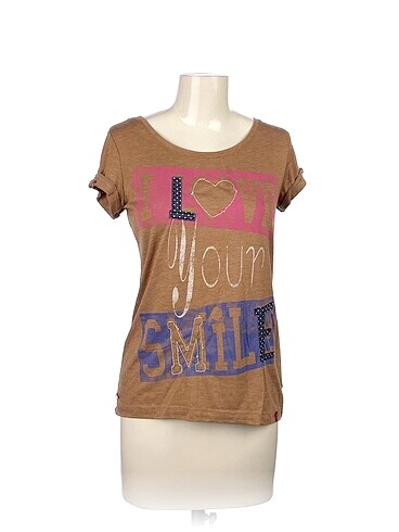 PreLoved T-shirt %70 İndirimli.