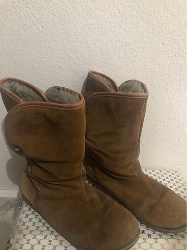 İçi yünlü Ugg bot