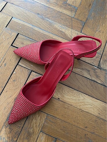 Nisantaşıshoes kırmızı ayakkabı