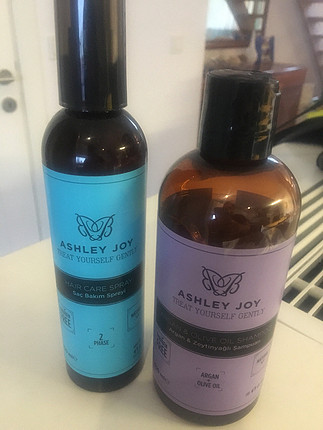 Diğer Ashley joy şampuan ve mavi su sprey