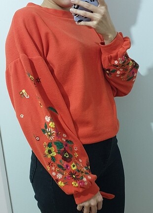 Çiçekli balon kol sweatshirt 