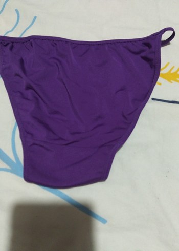 Kırmızı Dantelli İnce Askılı Bikini Altı - Görsel 6