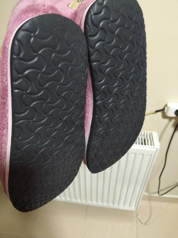 Pembe Polar Ev Terliği - Görsel 4