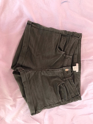 H&m HAKİ YEŞİLİ MİNİ ŞORT