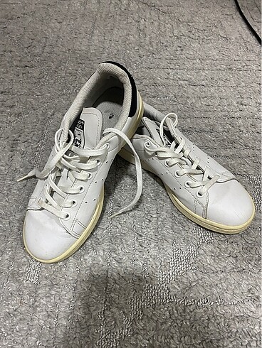 36,5 Beden Adidas Stan Smith Spor Ayakkabı