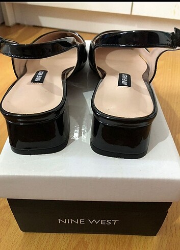 37 Beden siyah Renk Ninewest babet 