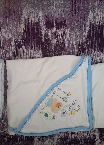 Mavi Nakışlı Bebek Battaniyesi