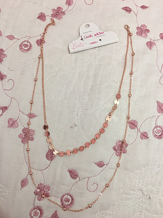 Rose gold kolye