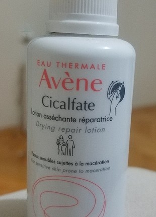 Avene cicalfate onarıcı krem 