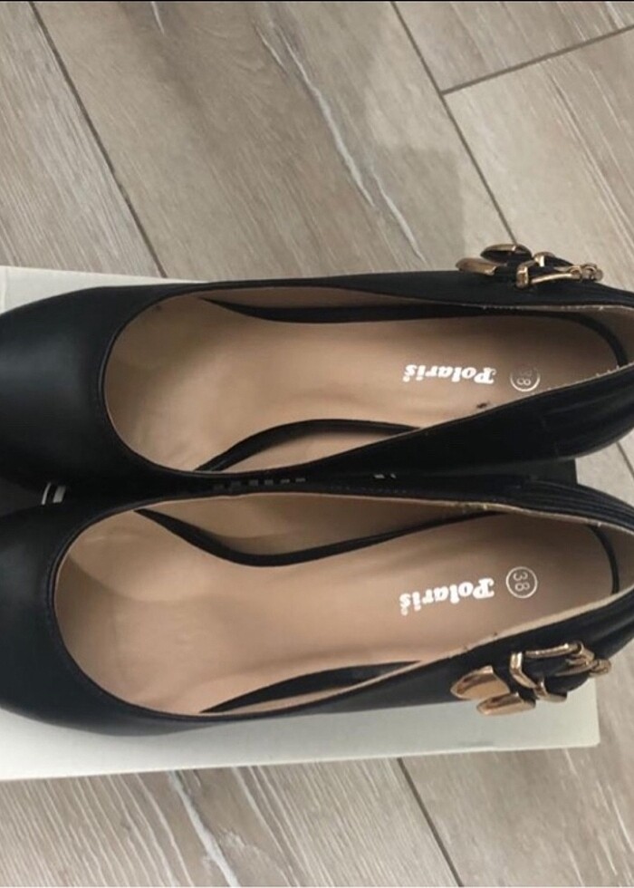 Siyah Topuklu Ayakkabı - Görsel 3