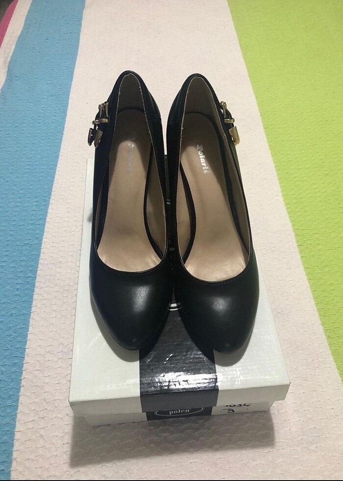Siyah Topuklu Ayakkabı - Görsel 2