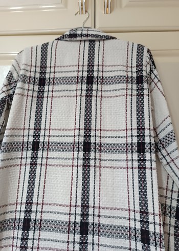 Düğmeli Uzun Kollu Beyaz Ekose Kadın Gömlek - Görsel 4