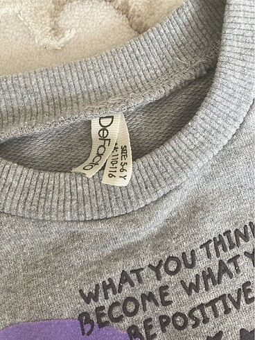 Defacto Sweat