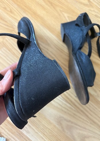 38 Beden siyah Renk Simli Dolgu Topuklu Sandalet Ayakkabı