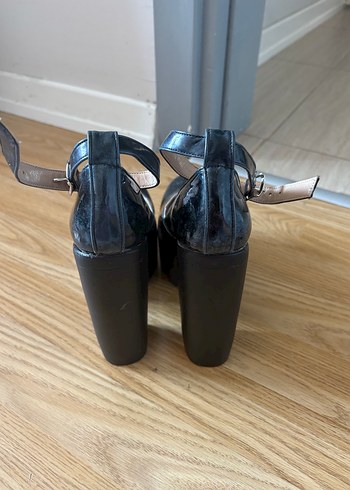 Siyah Gotik Platform Topuklu Kadın Ayakkabı - Görsel 3