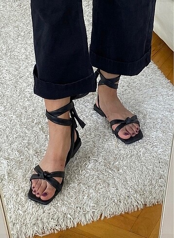 Diğer İpli deri sandalet