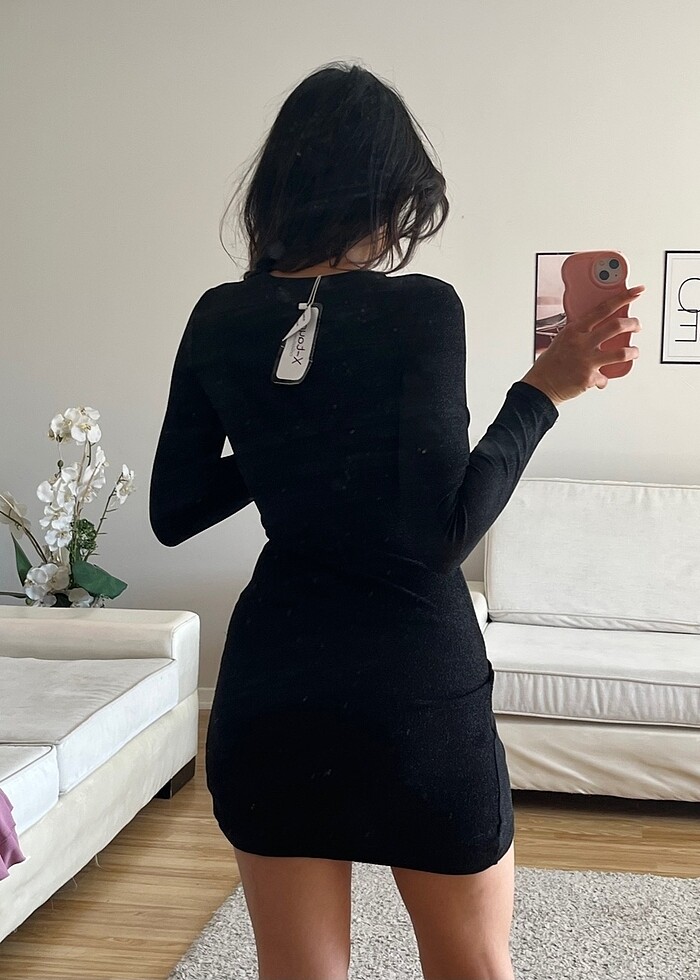 Büzgülü simli elbise - Görsel 2