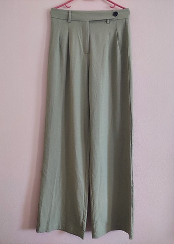 Bershka Kadın Haki Midi Pantolon