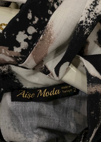 Uzun Kol Siyah Batik Desenli Elbise - Görsel 3