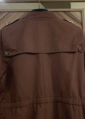 Spor Düğmeli Kahverengi Kadın Trençkot - Görsel 4