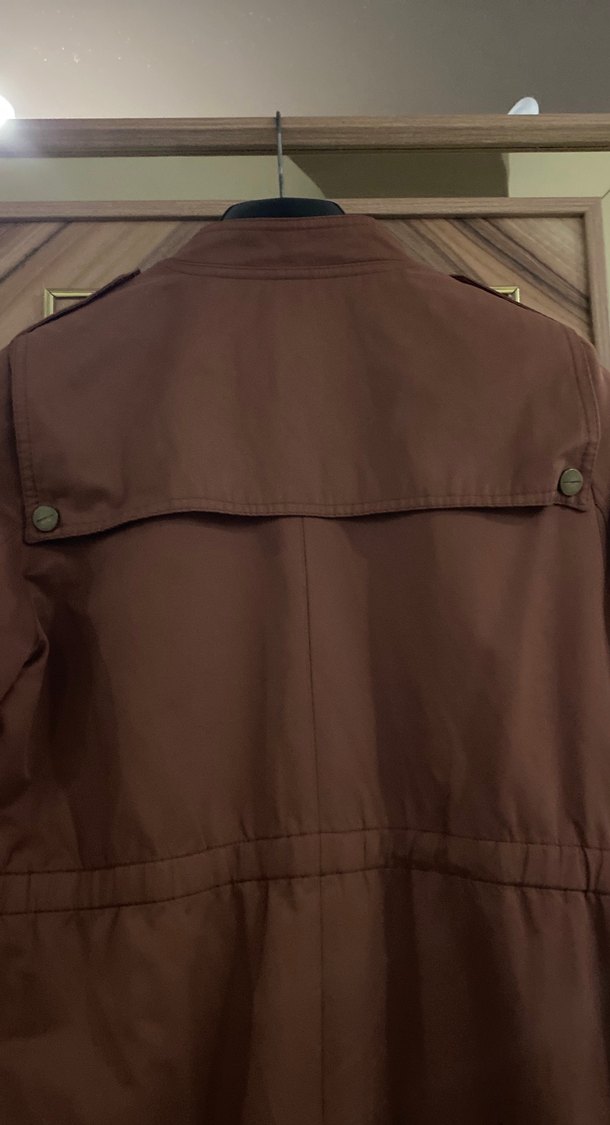 Spor Düğmeli Kahverengi Kadın Trençkot - Görsel 4