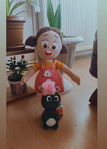 Niloya tosbik 
