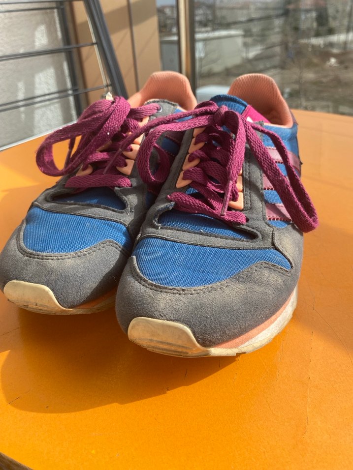 Adidas spor ayakkabı - Görsel 2