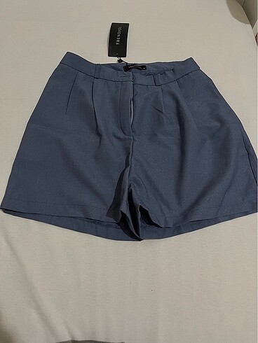 Trendyolmilla basic şort