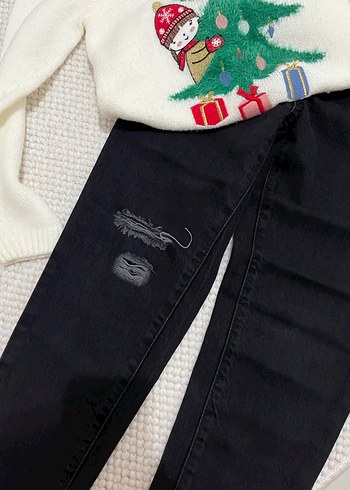 Kız Çocuk Beyaz Baskılı Örgü Kazak ve pantolon - Görsel 2