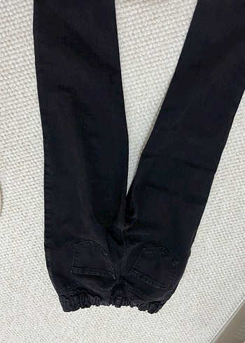 Kız Çocuk Beyaz Baskılı Örgü Kazak ve pantolon - Görsel 6