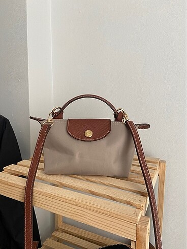 longchamp pouch mini