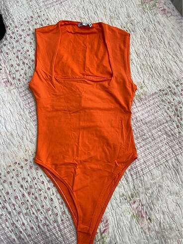 Zara Body