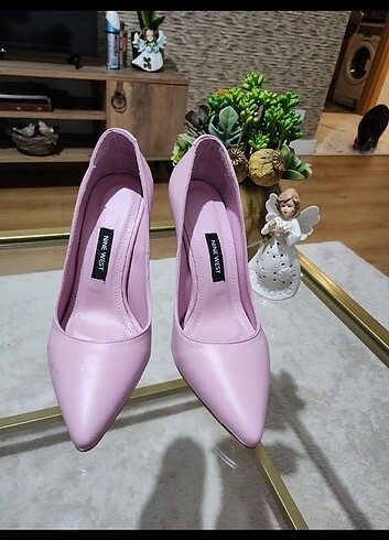 Nine west 
