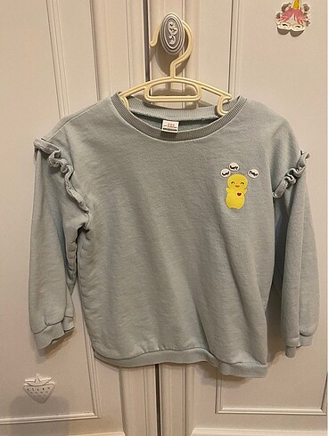 LCW sweatshirt